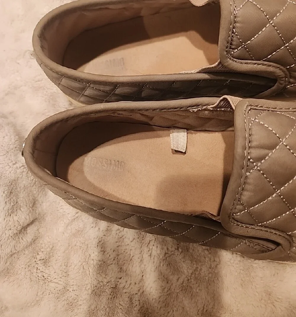 Quilted Slip-On Women's Casual Sneakers - Taupe/Beige Size 9